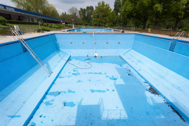 Water damage restoration process in CA